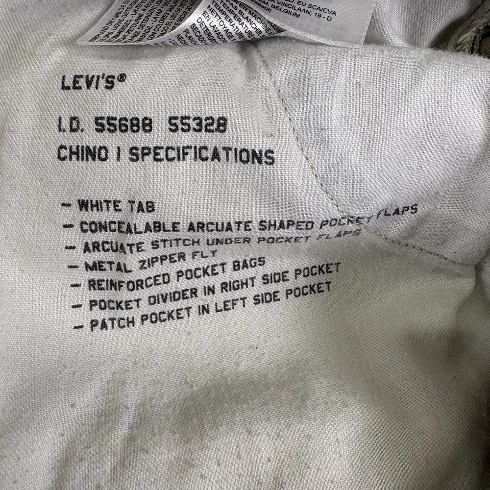 Levi's Pants Mens 34x32 Green Camo Chino 55688 Cotton Straight Casual Army